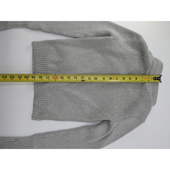 American Eagle Outfitters Kids Girls Gray Button Front Cardigan Sweater XS TP - Picture 10 of 10